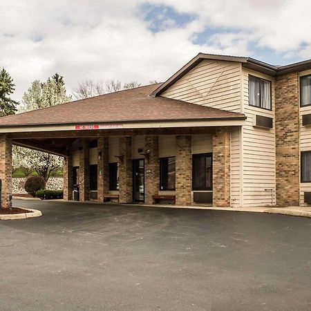 Quality Inn East Liverpool Esterno foto