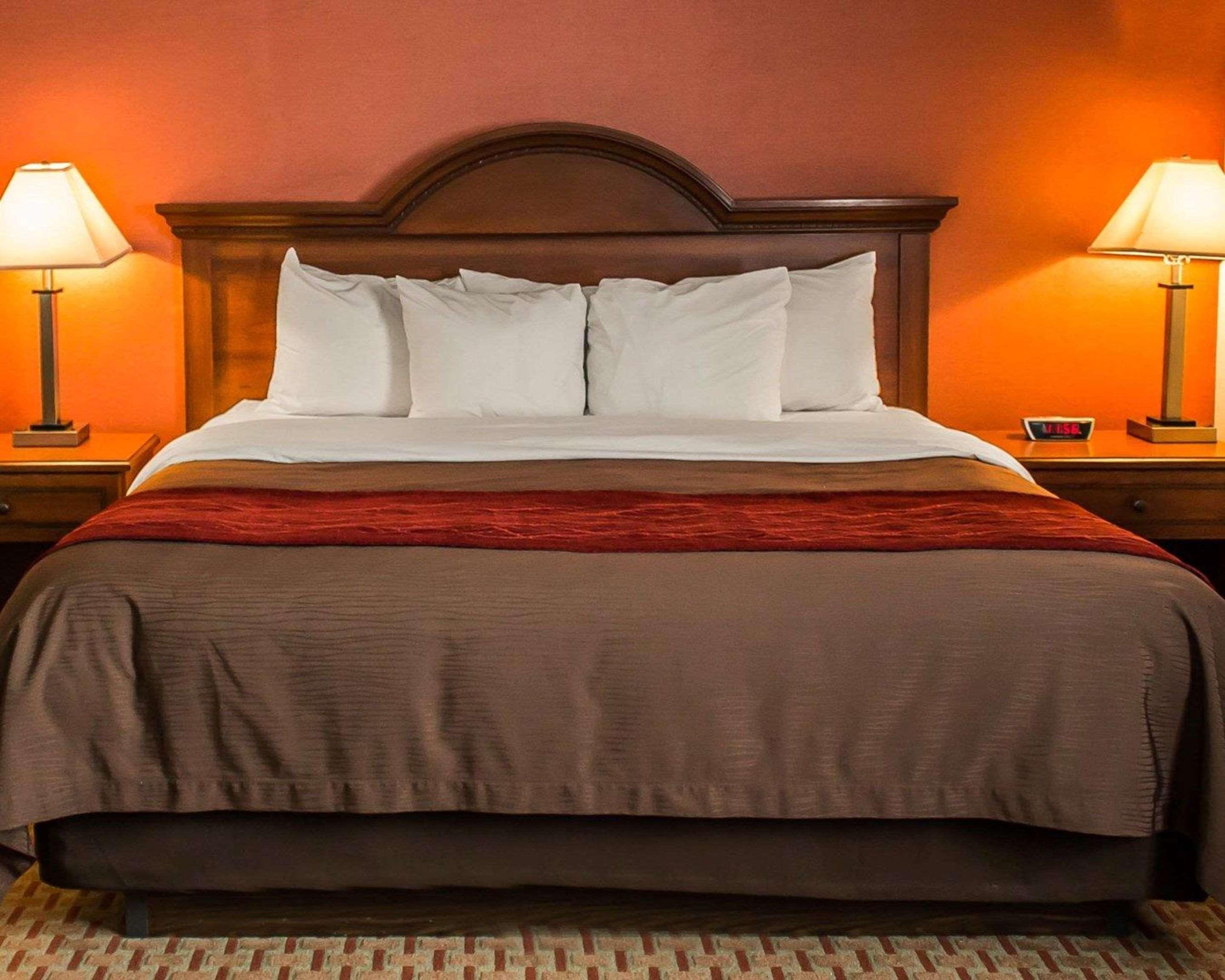 Quality Inn East Liverpool Esterno foto