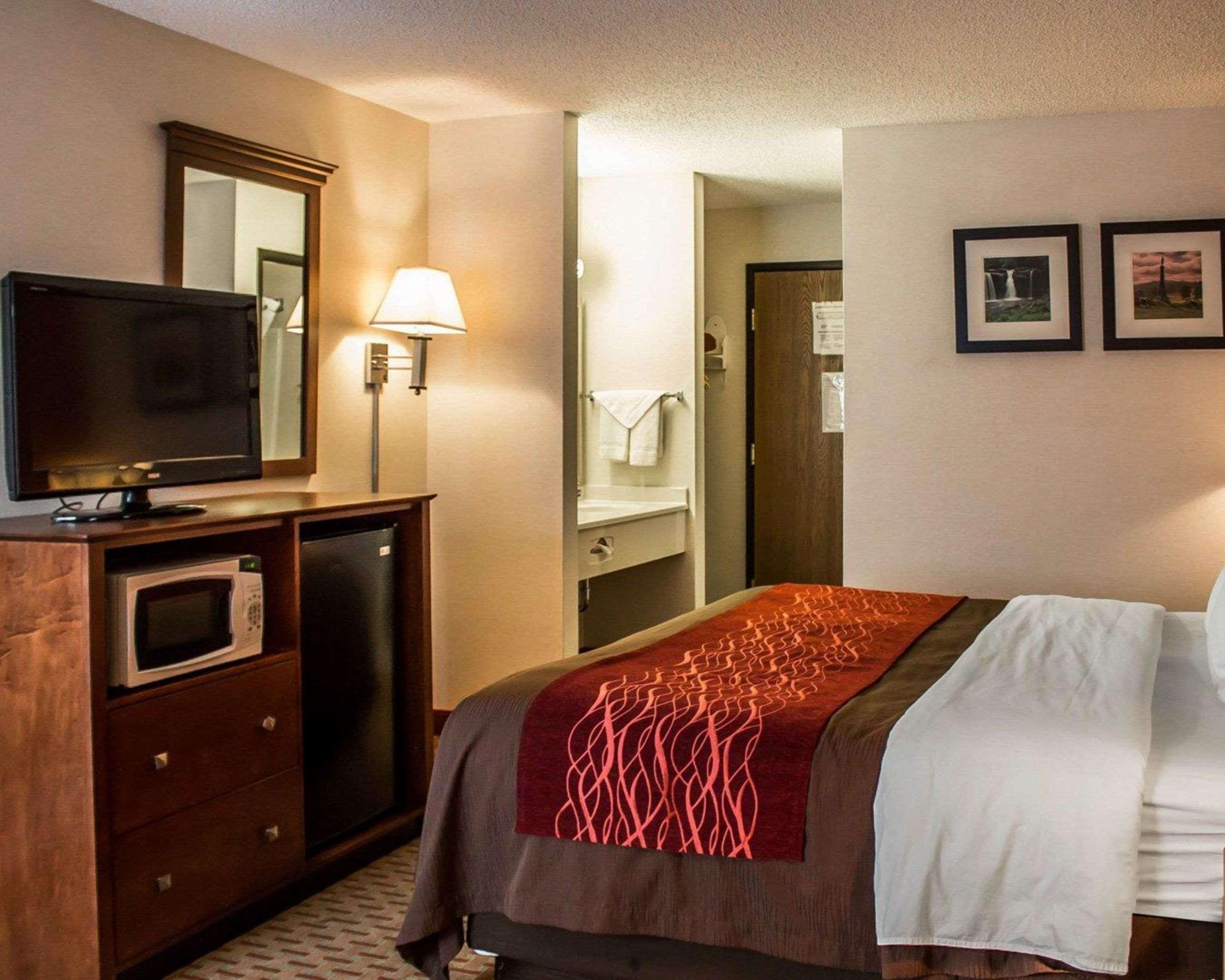 Quality Inn East Liverpool Esterno foto