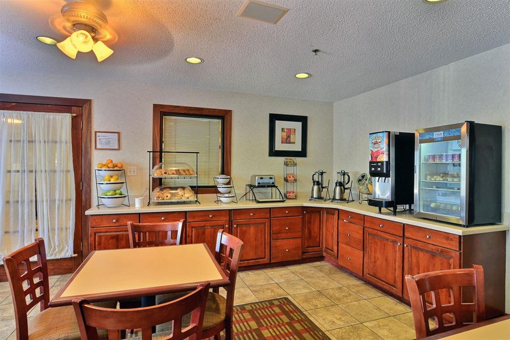 Quality Inn East Liverpool Esterno foto