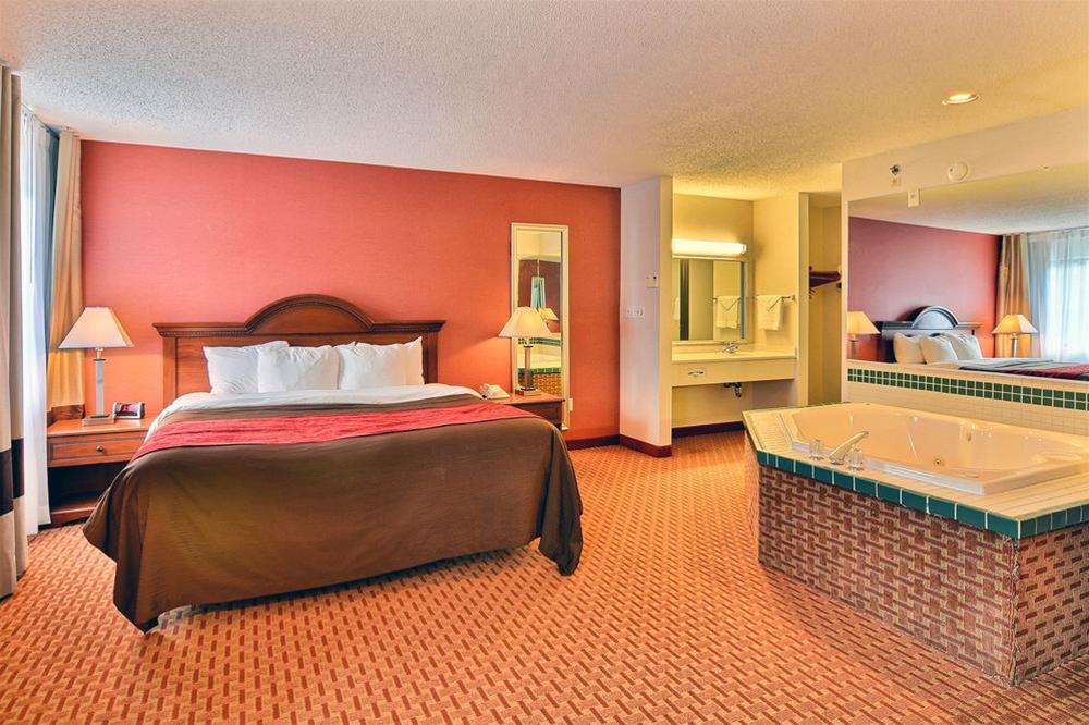 Quality Inn East Liverpool Esterno foto