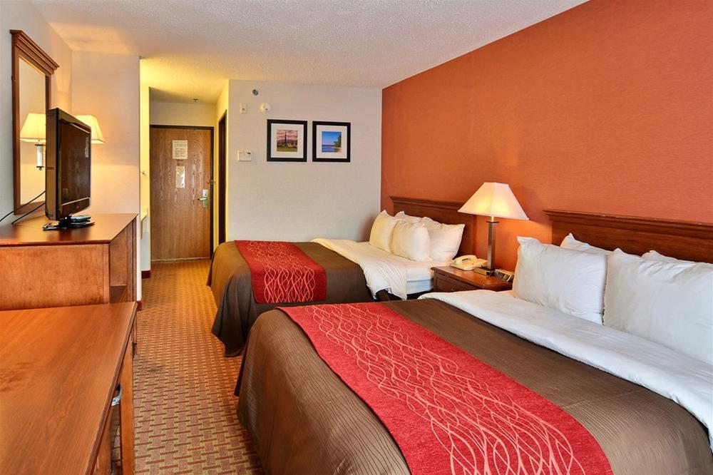 Quality Inn East Liverpool Esterno foto