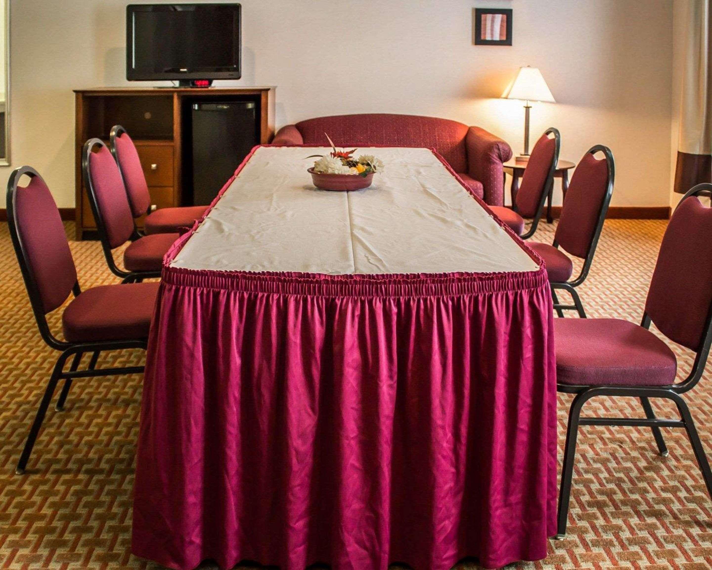 Quality Inn East Liverpool Esterno foto