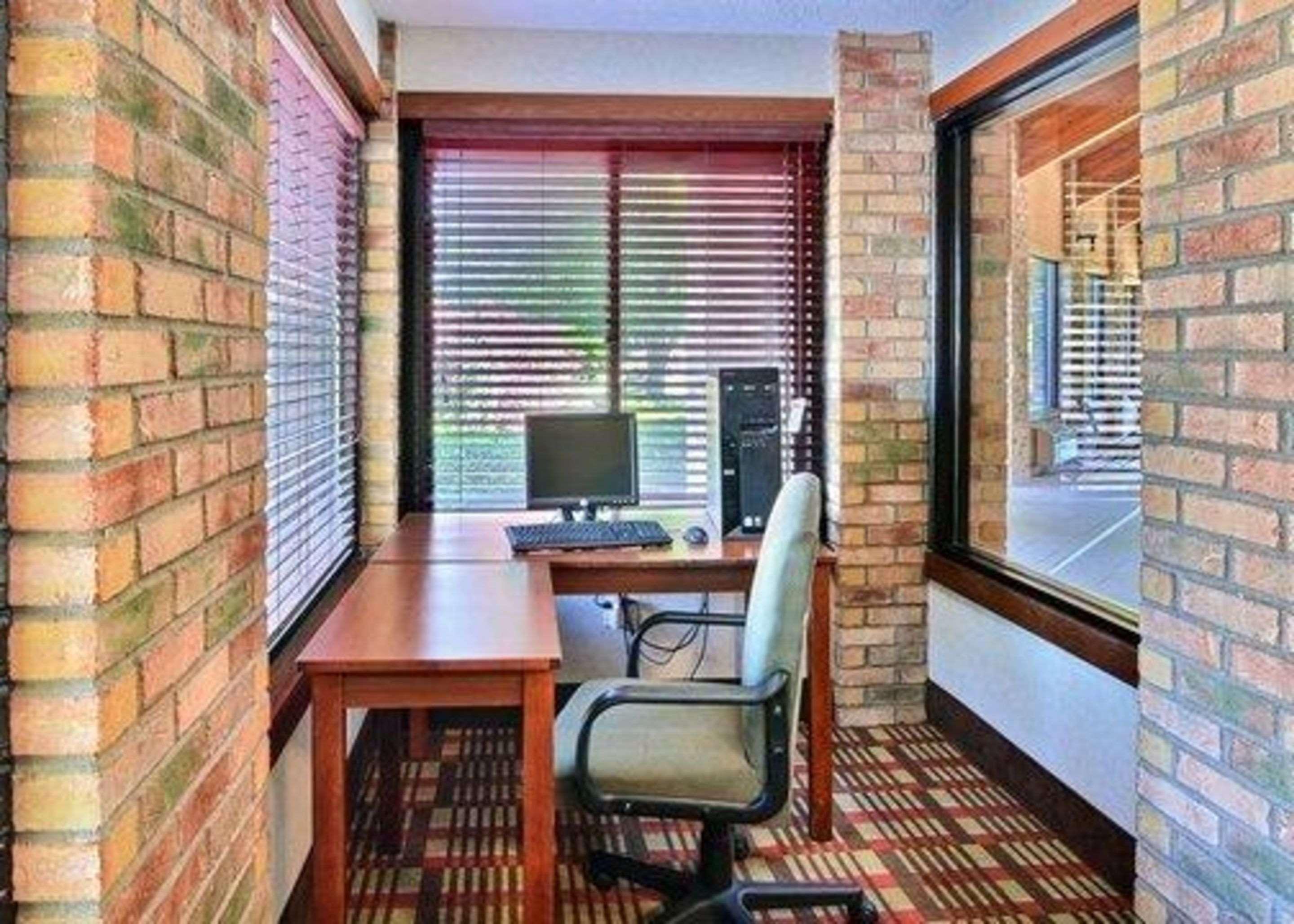 Quality Inn East Liverpool Esterno foto