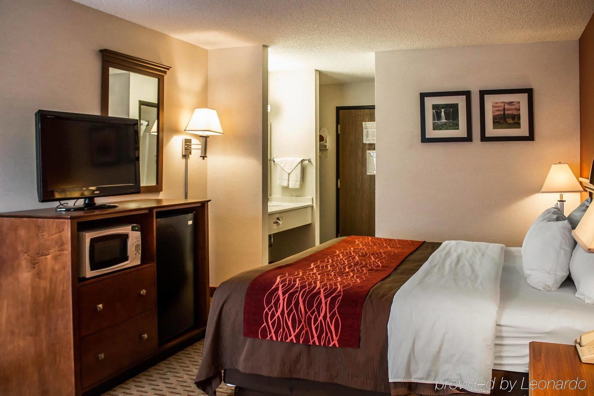 Quality Inn East Liverpool Esterno foto